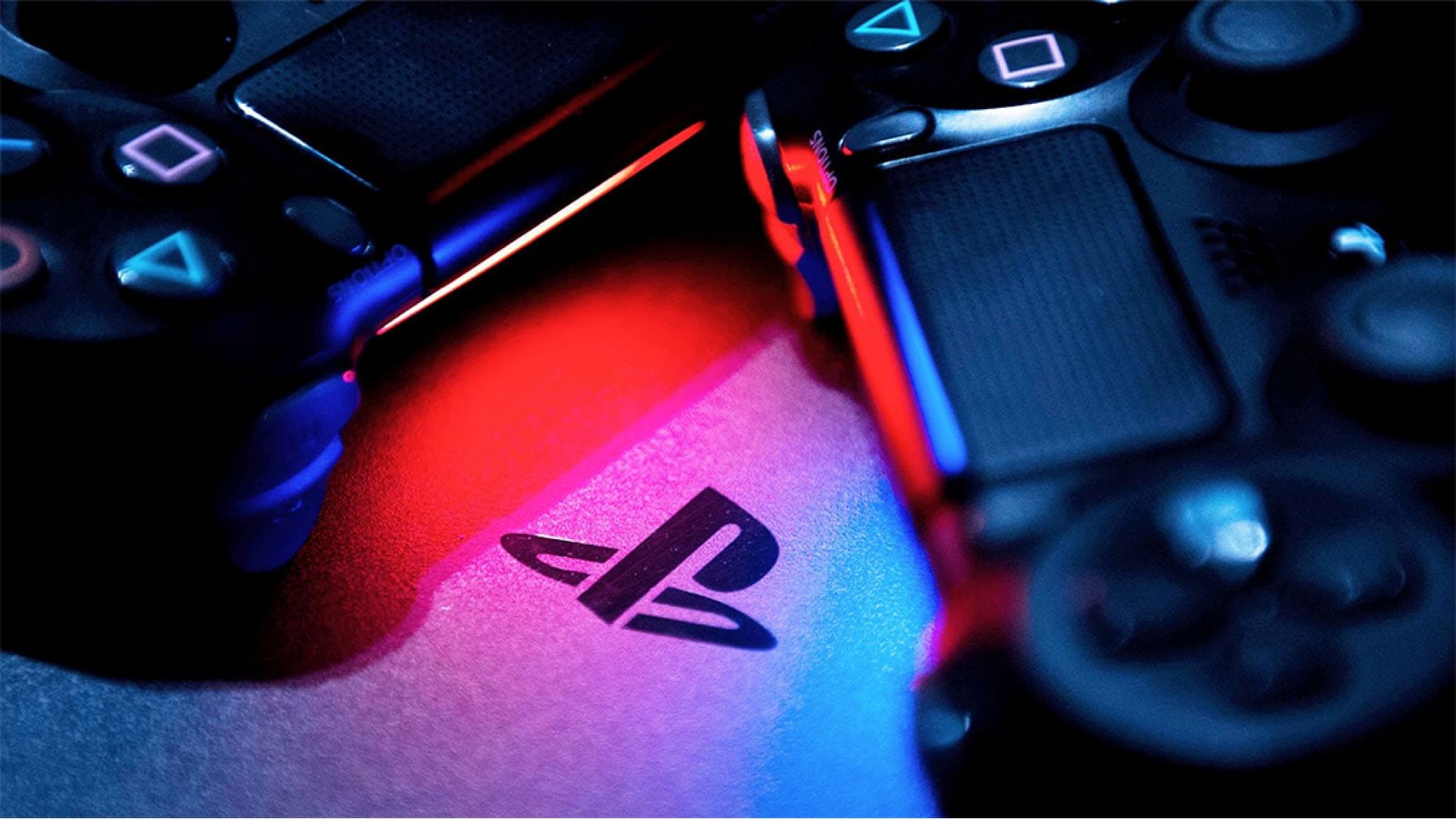 مقایسه دسته PS4 و PS5